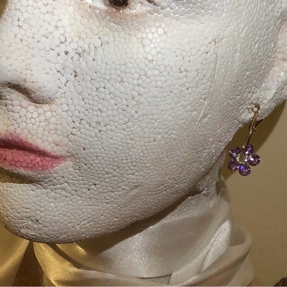 Flower Hoops - Picture 9 of 15